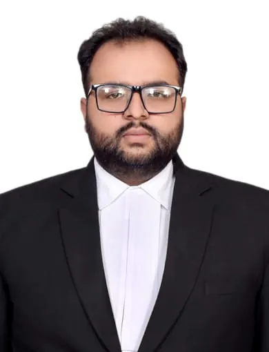 Kunal Saraswal, Litigation Associate at Manuja Advocates, practising arbitration law